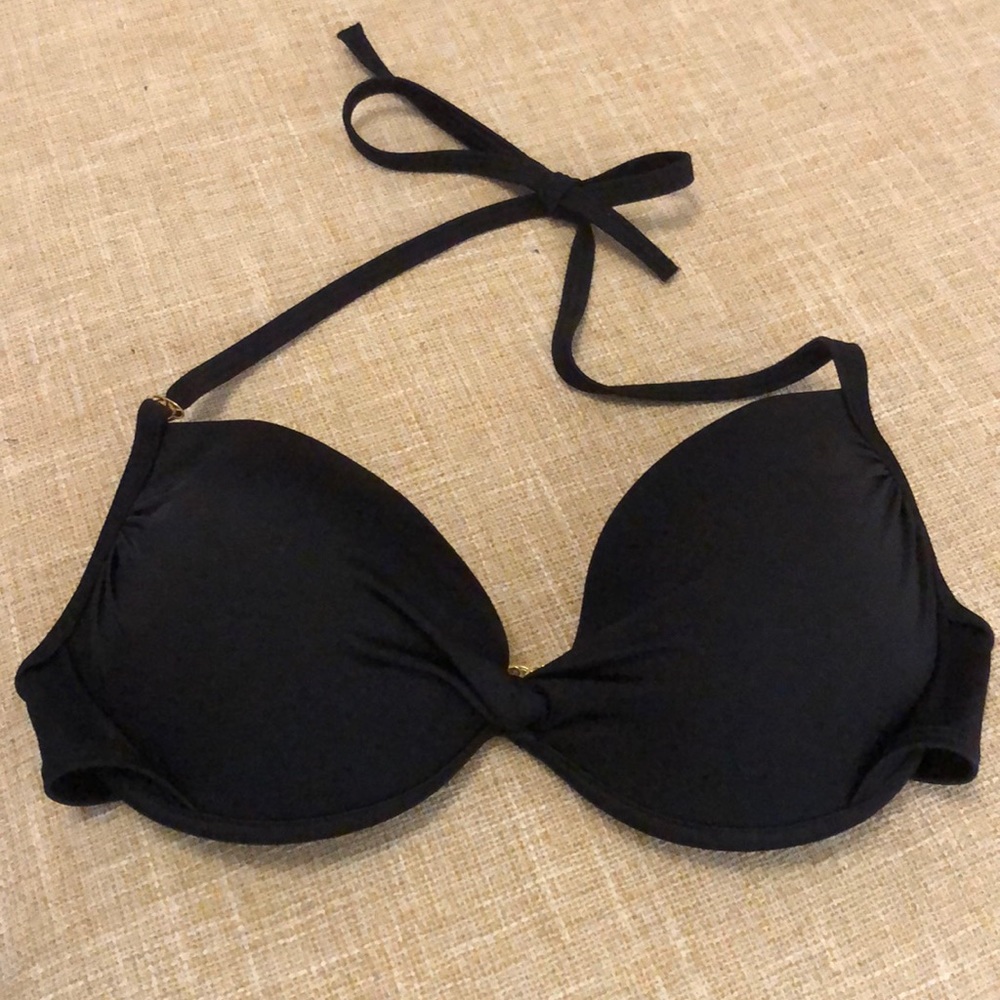 Victoria’s Secret Bikini top